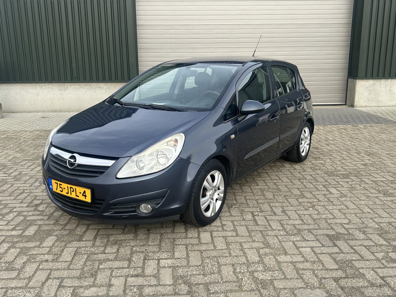 Opel Corsa 1.4.    BJ 2009.