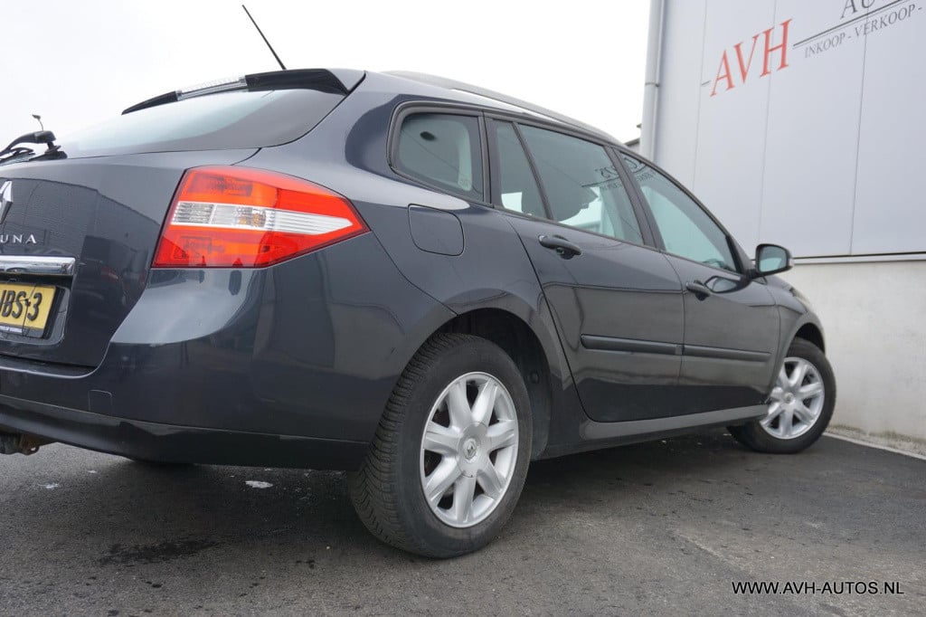 Renault Laguna estate 2.0 16v sélection business