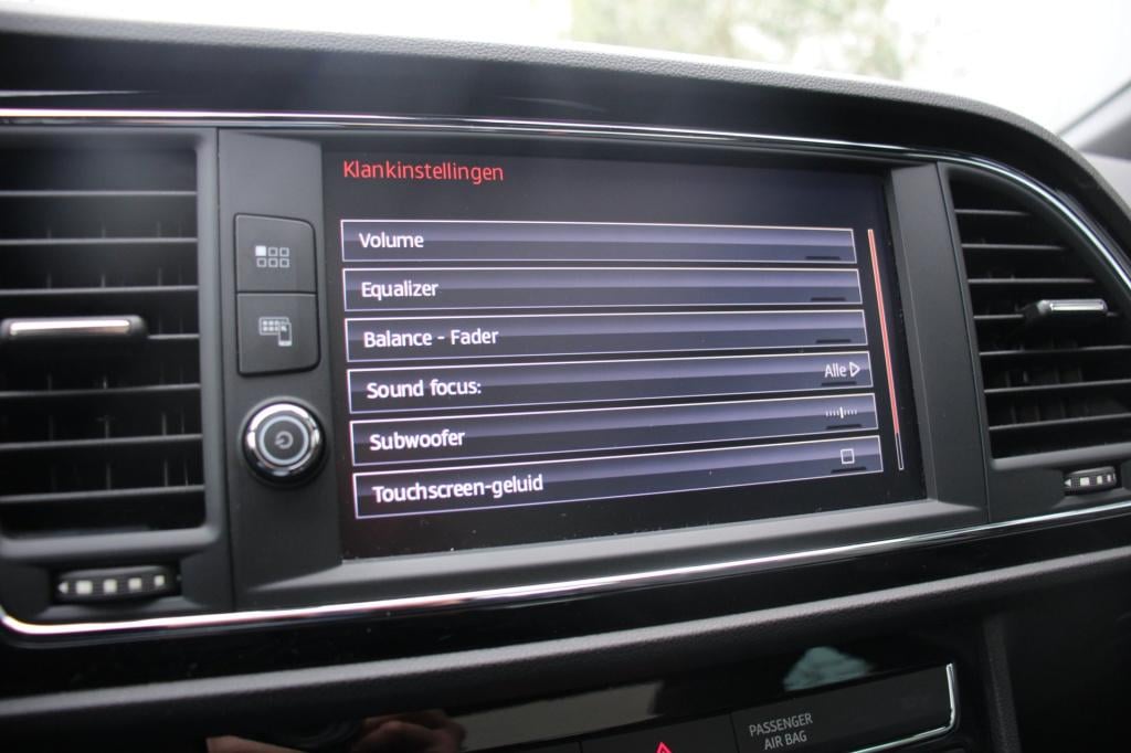 Seat Leon st 1.8 tsi fr business intense - pano - carplay - leder/alcantara