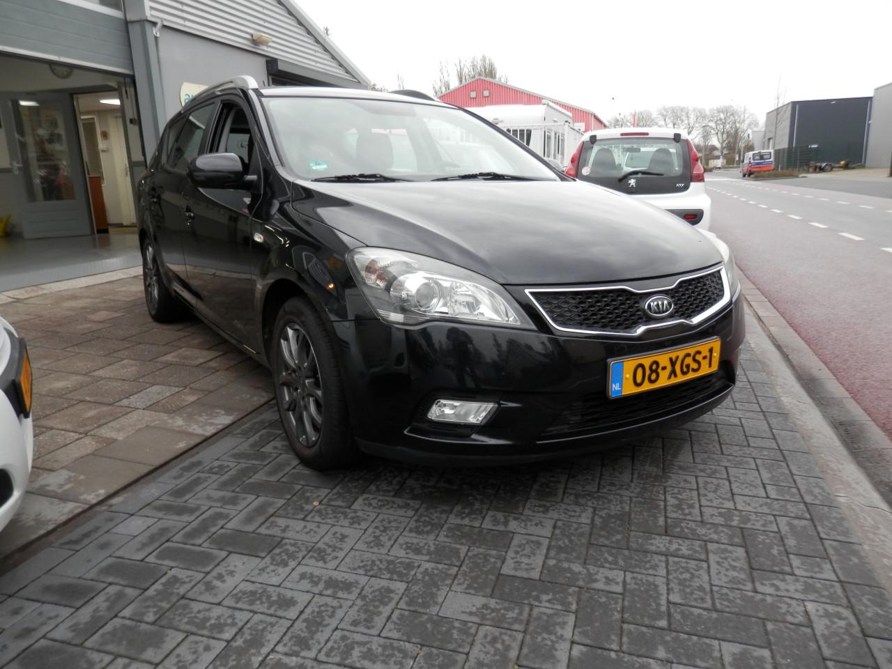 Auto Garant Biedt Aan: KIA Cee D 1.4 Navigator Plus Pack