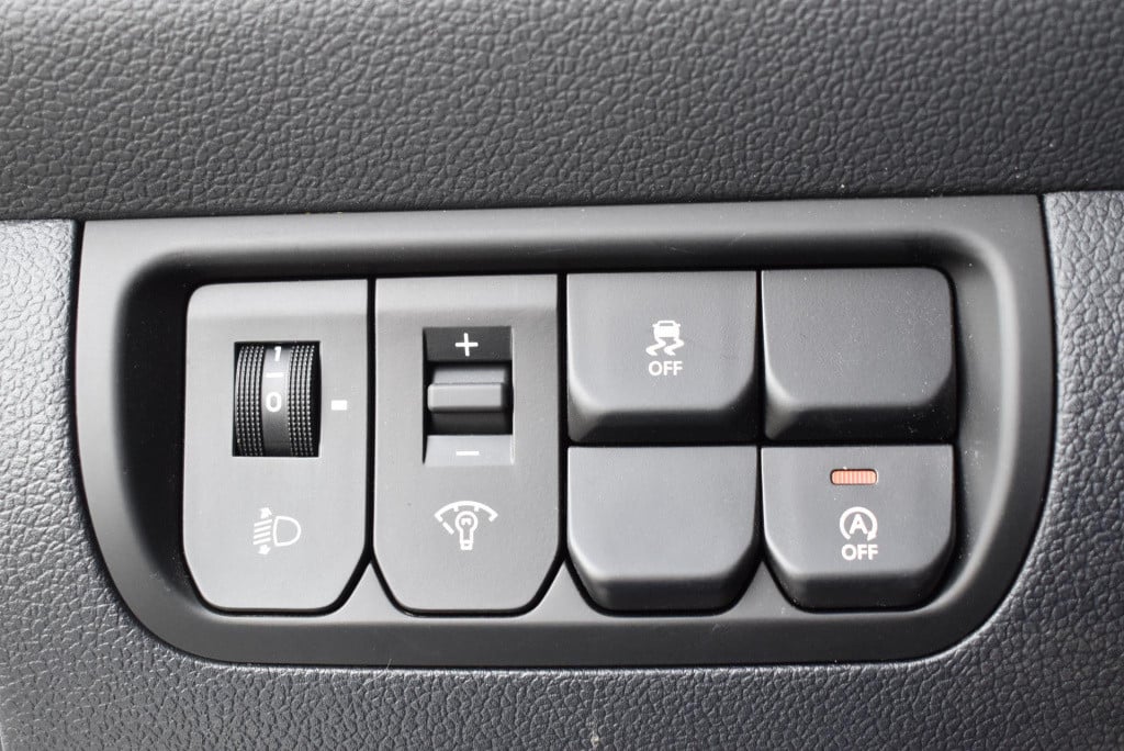 Kia Rio 1.2 cvvt businessline 5drs | airco | cruise | bluetooth | unieke km