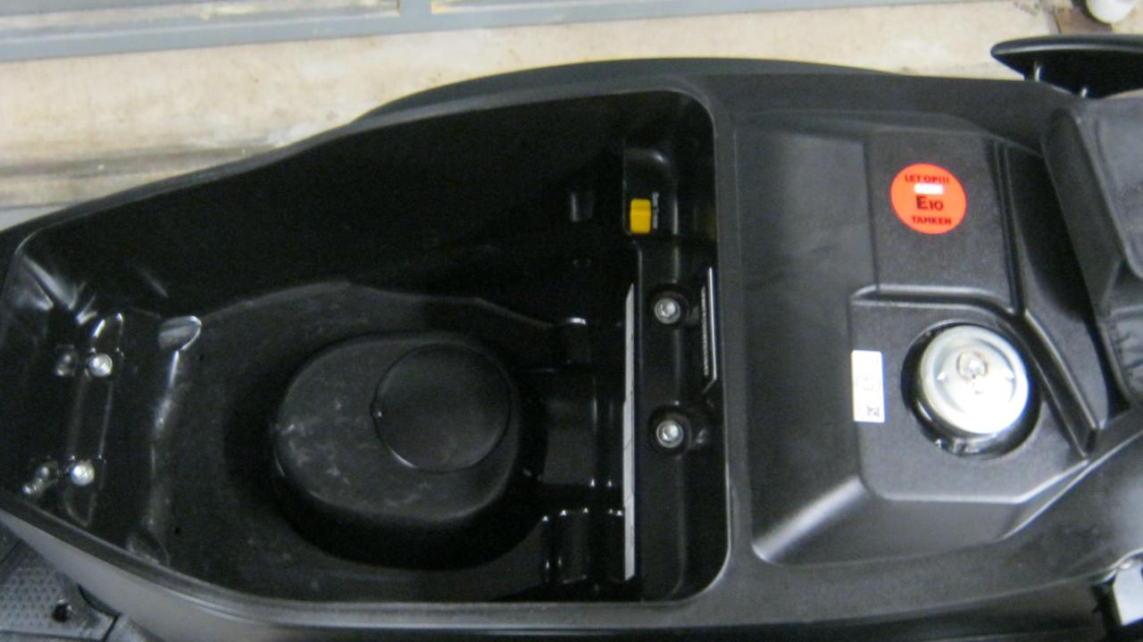 TE KOOP SYM FIDDLE UIT JUNI 2022 INJECTIE MODEL  1100 EURO