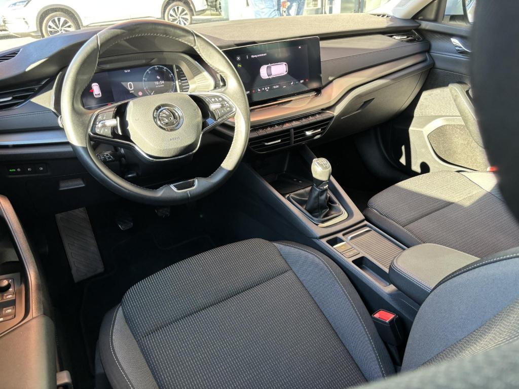 Skoda Octavia combi 1.0 tsi business edition