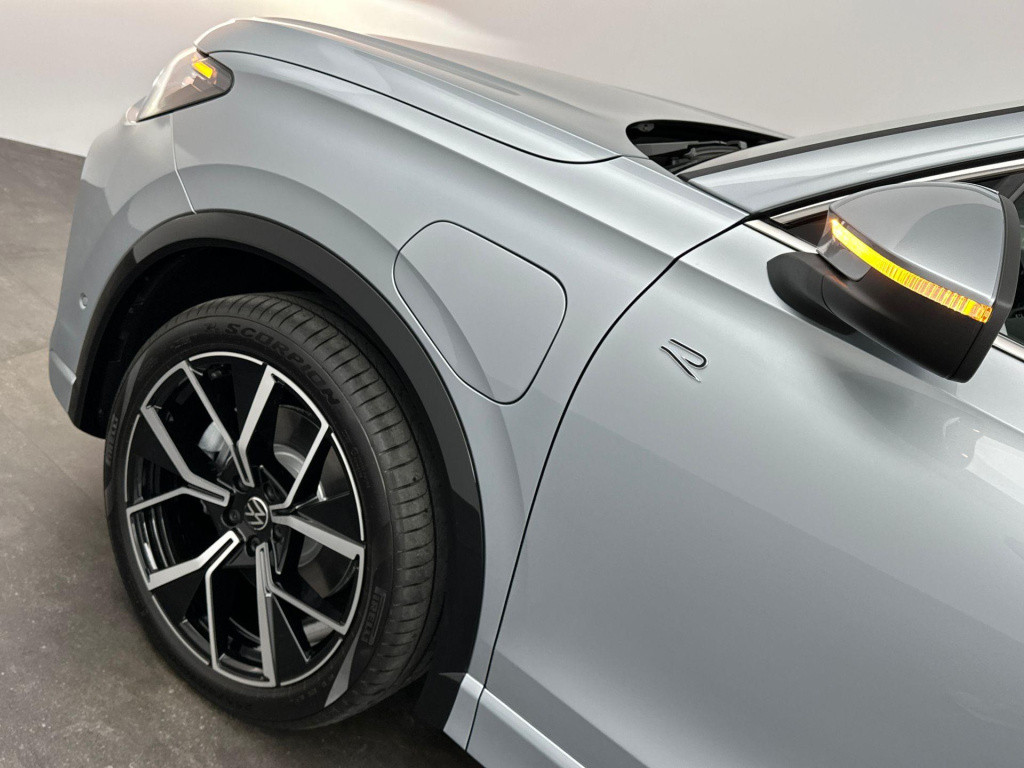 Volkswagen Tiguan r-line-edition 1.5 ehybrid 150 kw / 204 pk suv 6 v