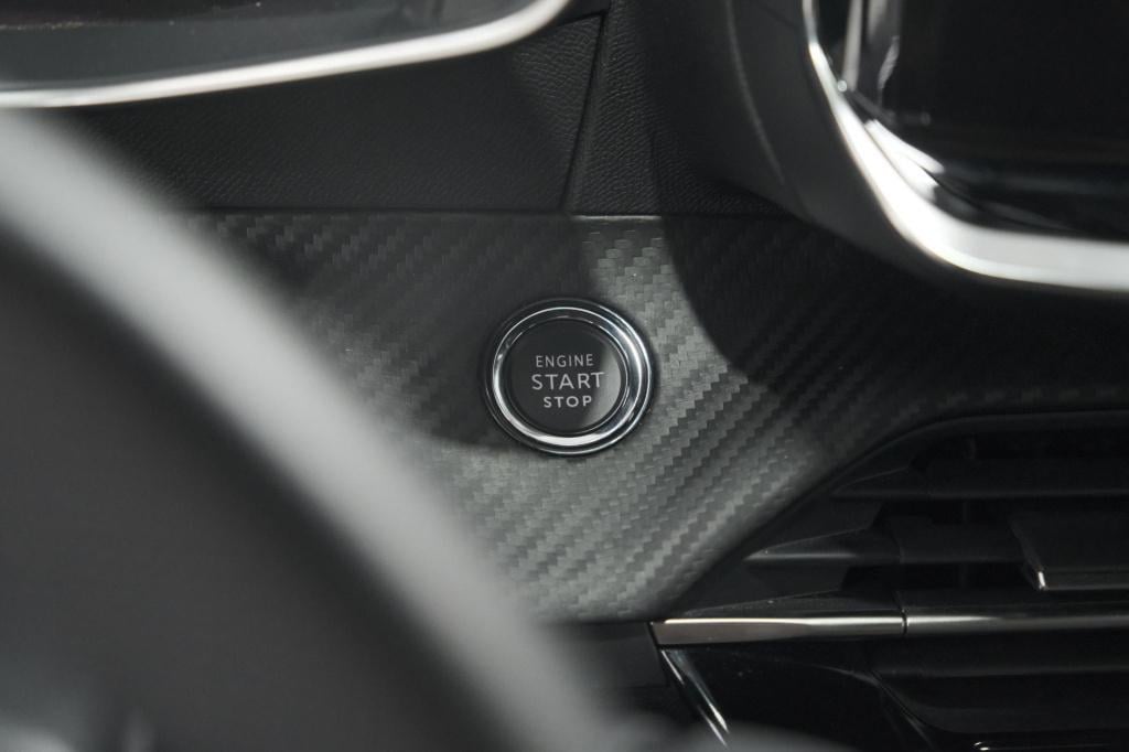 Peugeot 208 puretech 100 gt | camera | navigatie | apple carplay | parkeers