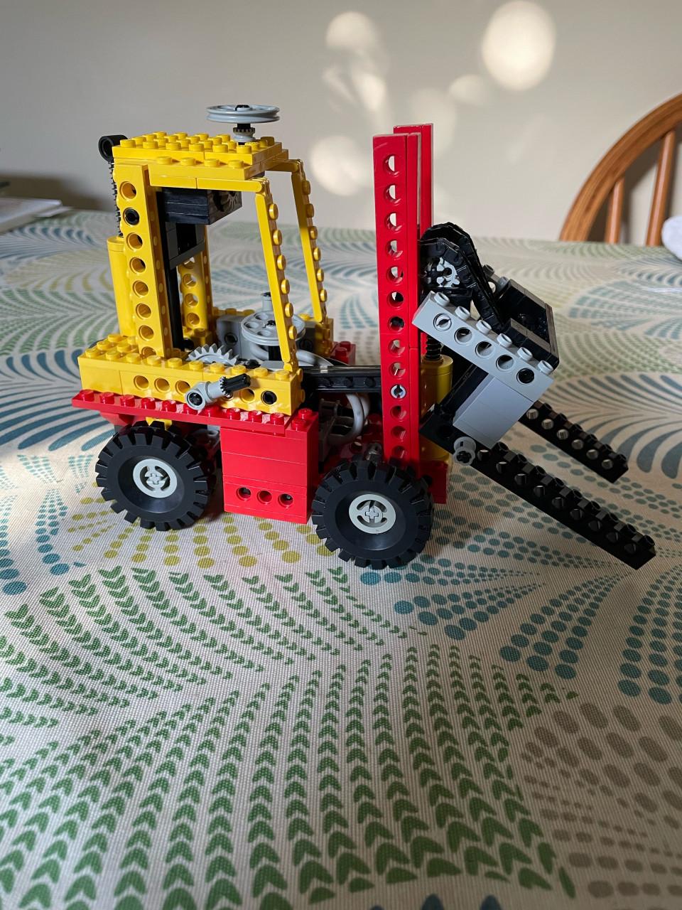 Lego Technic: Vorkheftruck 8843