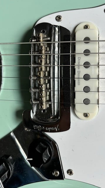Squier Jaguar Surf Green.