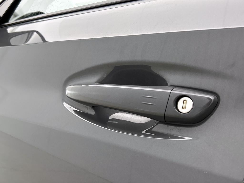 Peugeot 208 100 pk allure | rijklaar | navigatie | keyless entry | dodehoek