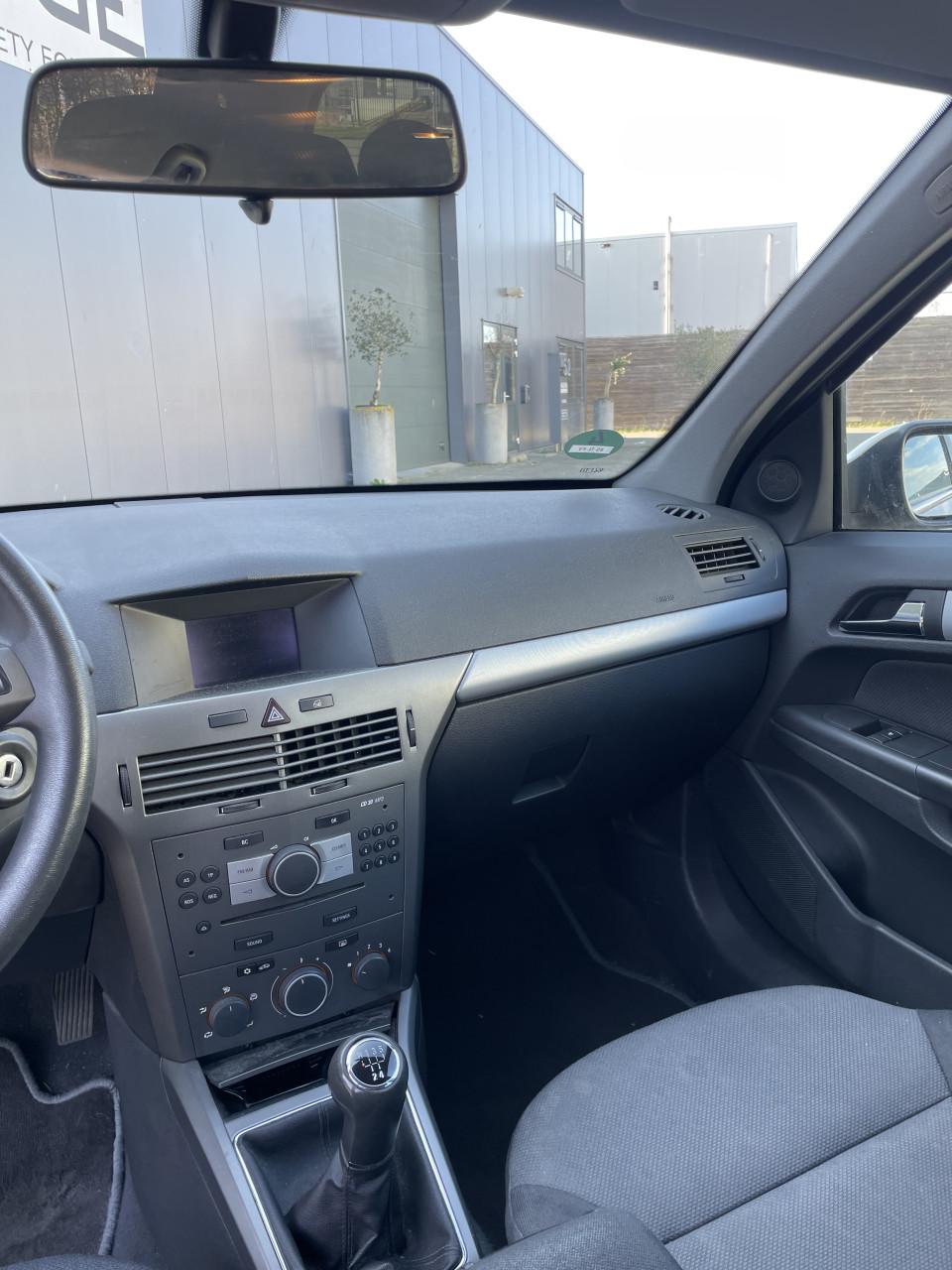 Opel Astra 1.6 16V St.wgn. 2006 Grijs | NAP | NIEUWE APK!