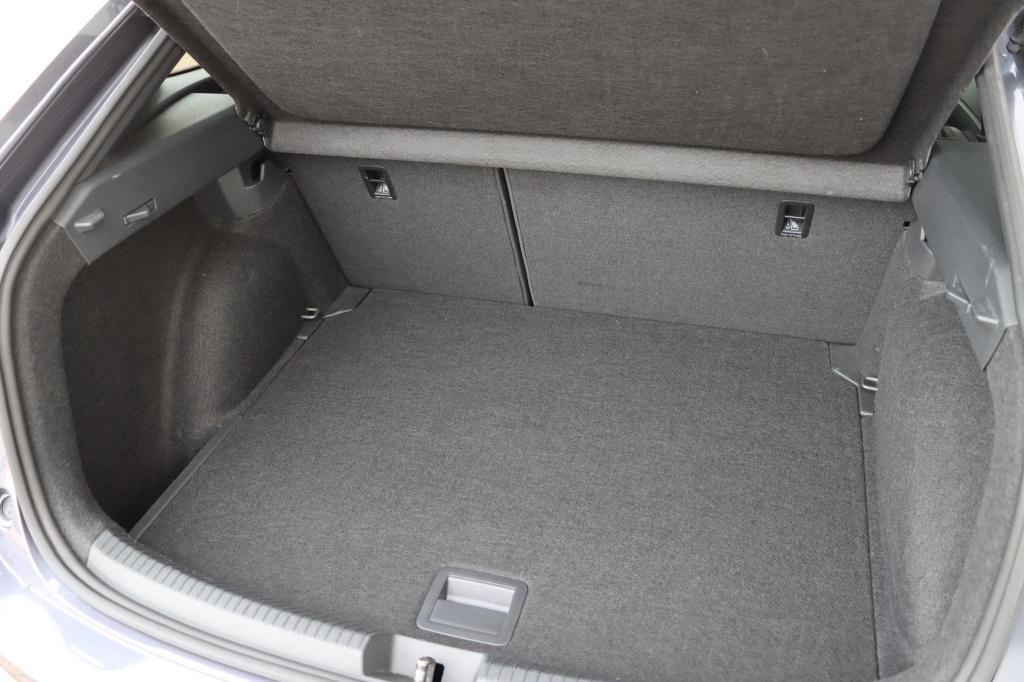 Volkswagen Taigo 1.5 tsi r-line business 150pk dsg7