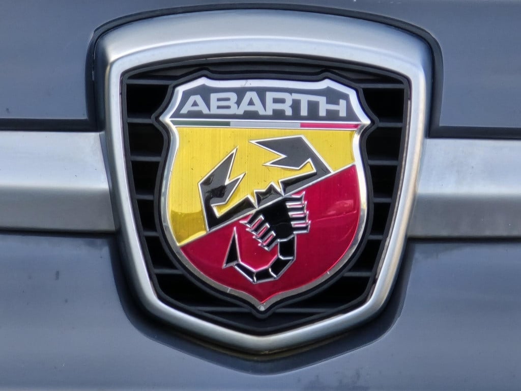 Fiat 500 1.4 t-jet abarth 595