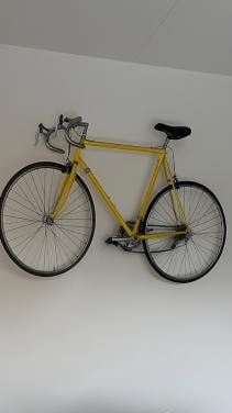 Gele racefiets - retro model
