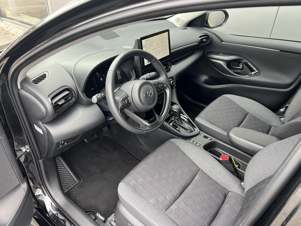 Toyota Yaris 1.5 hyb. 115 dynam | parkeersensoren | stoel+ stuur verwarming