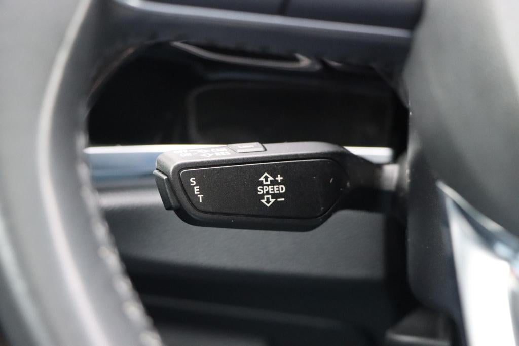 Audi Q3 sportback 35 tfsi pro line business 150pk s tronic