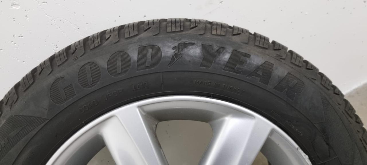 15 inch velgen met banden