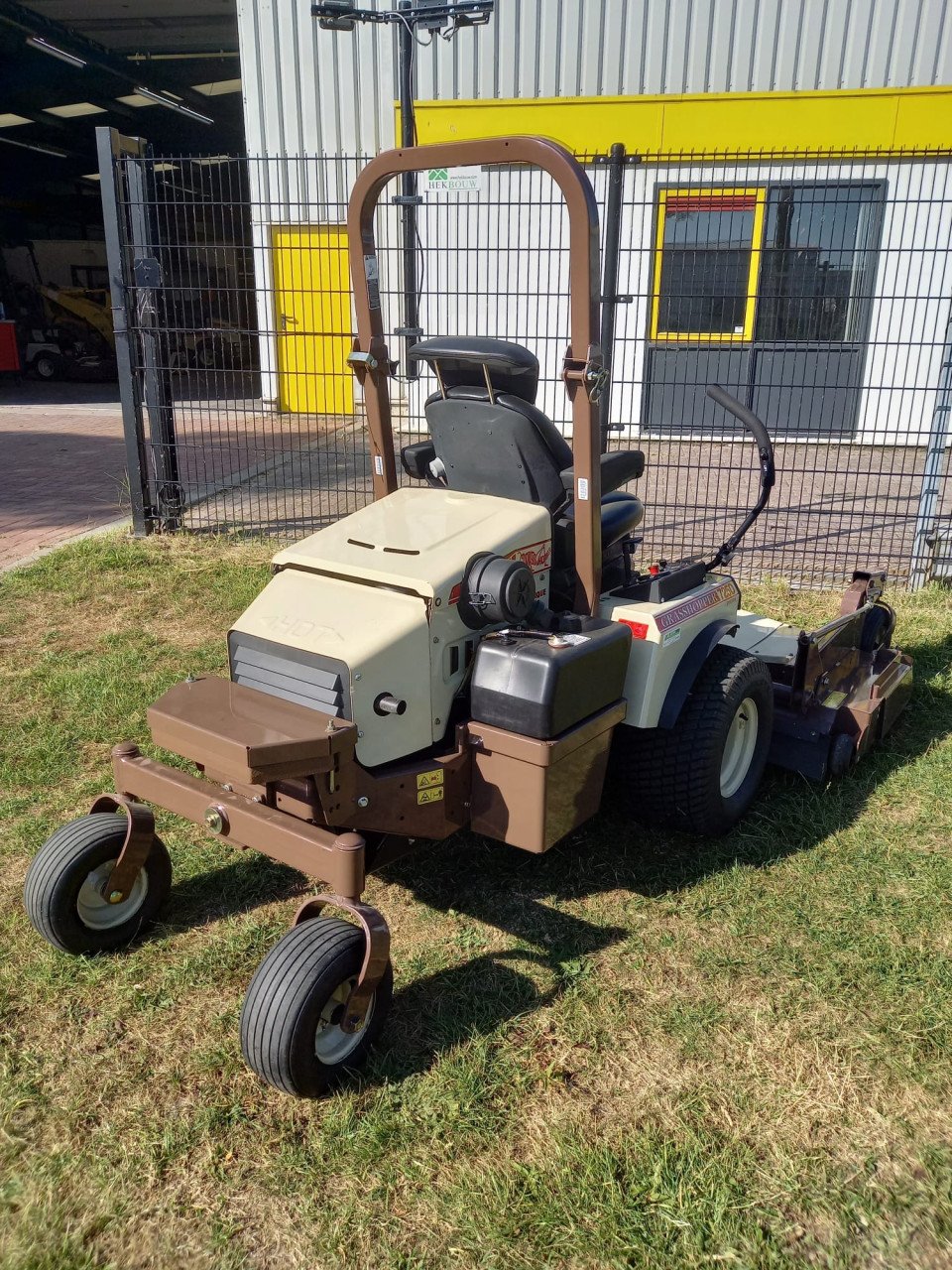 Grasshopper 725D-71