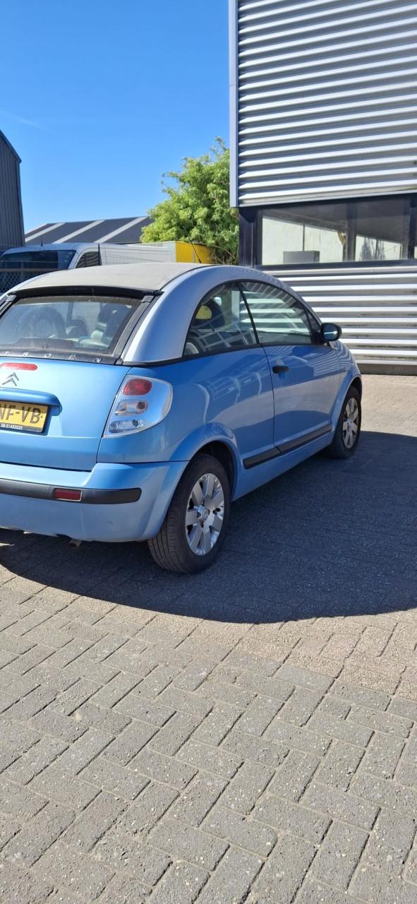 Citroen pluriel cabrio bj 2003  1400 euro