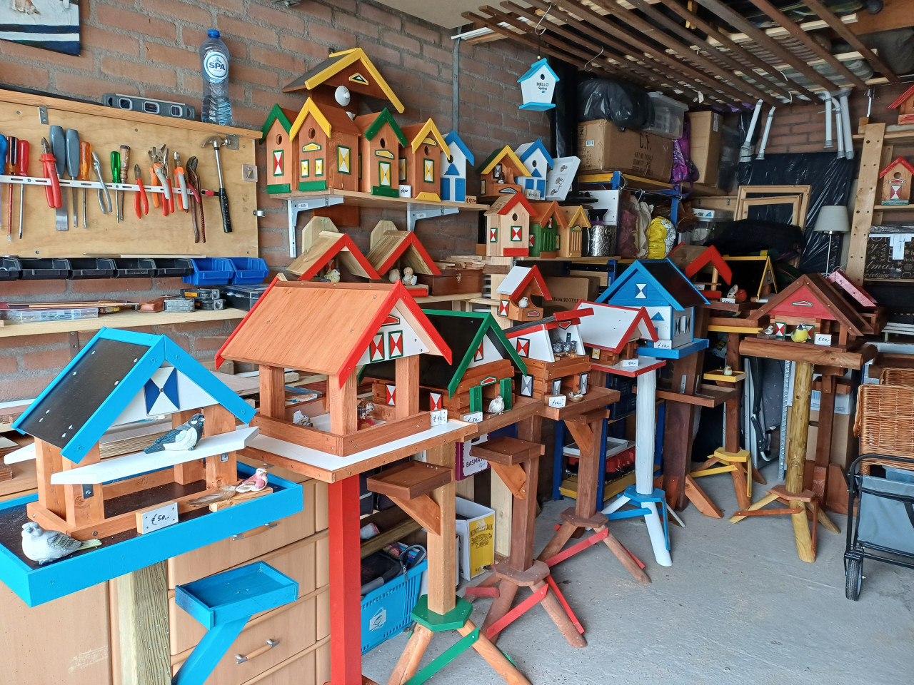 Vogelhuisjes , Nestkastjes , Voederplateaux  zie Foto's v.a 15,-