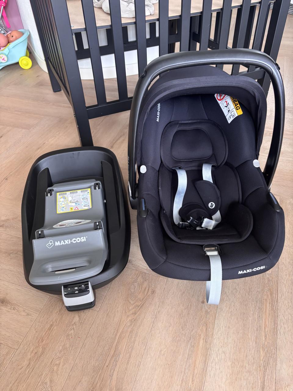 Maxi Cosi CabrioFix i-Size + familyfix base