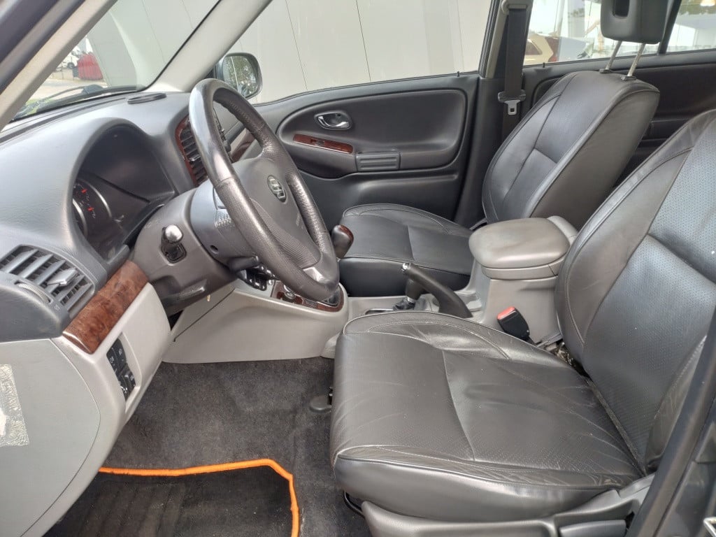 Suzuki Grand Vitara 2.0i wagon