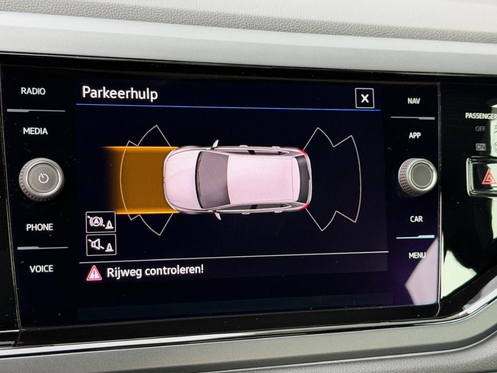 Volkswagen Polo 1.0 tsi r-line | iq light | led gril | climate | carplay | 