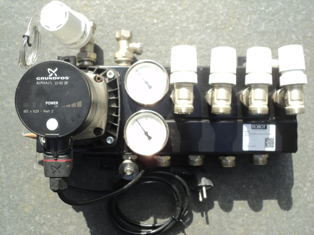 Perfecte 4 groep verdeler vloerverwarming ENERGI ZUINIG