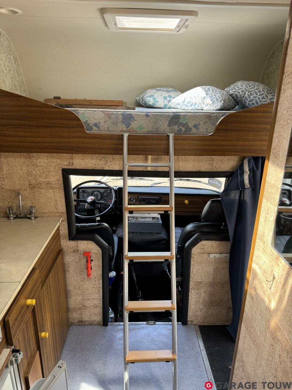 Bedford Onbekend cf 250 camper volvo 6 cil diesel 5-bak