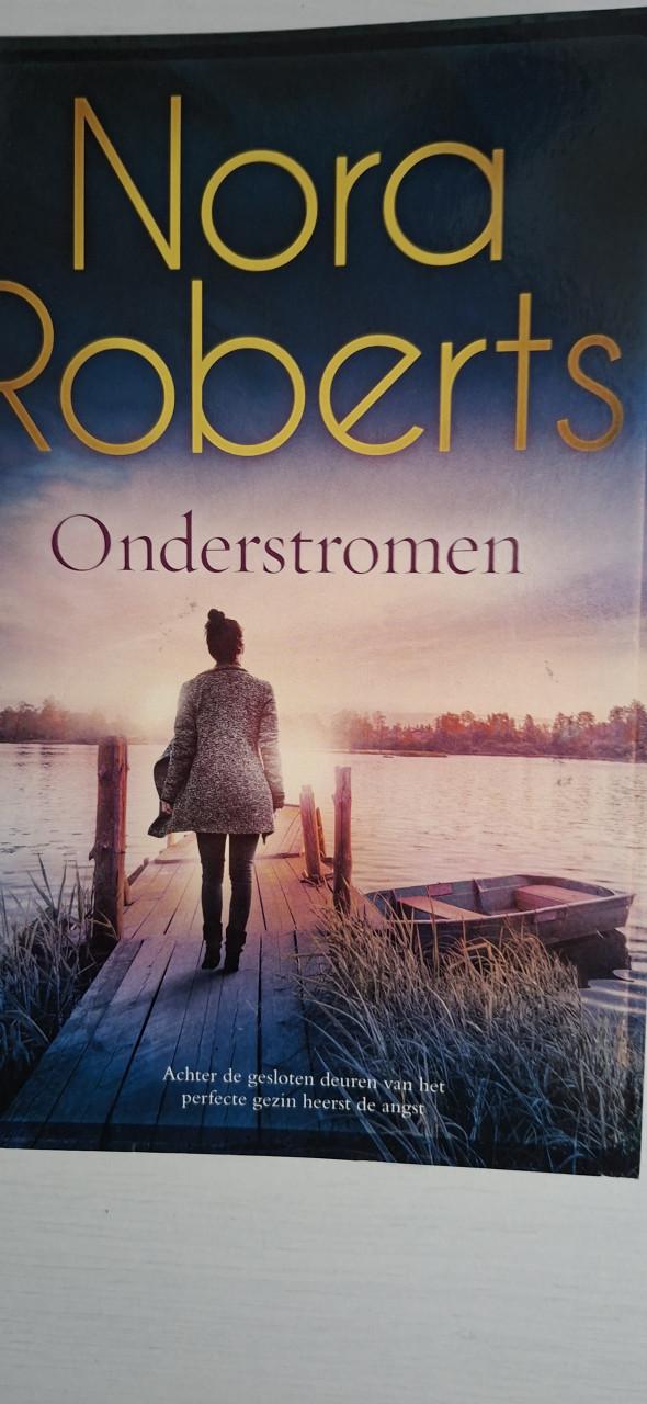 Nora Roberts, diverse titels