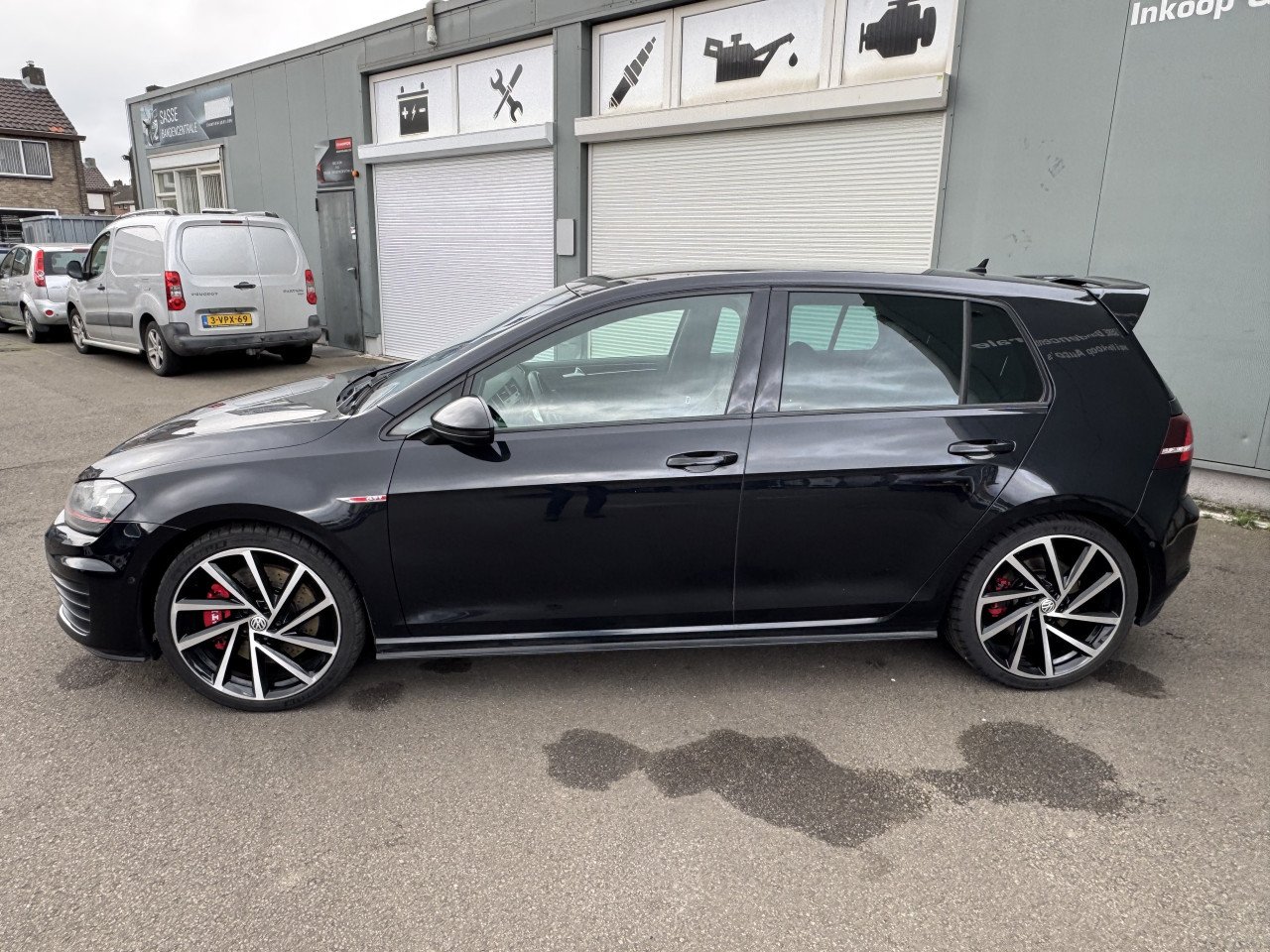 Volkswagen Golf 7 2.0 TSI GTI Performance DSG