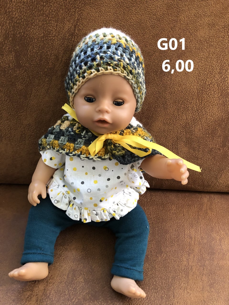 Poppenkleertjes baby born. Set. Opbrengst KiKa.