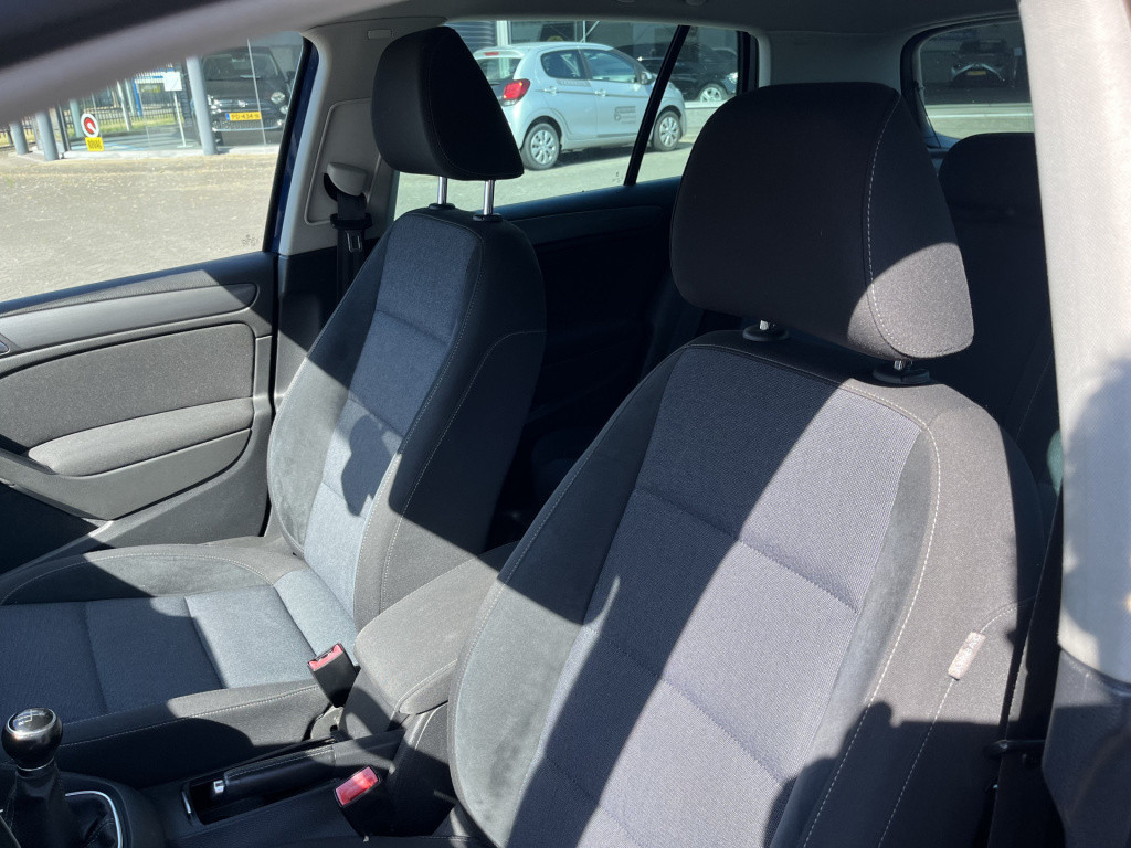 Volkswagen Golf 1.2 tsi style 5 drs clima navi 92 dkm
