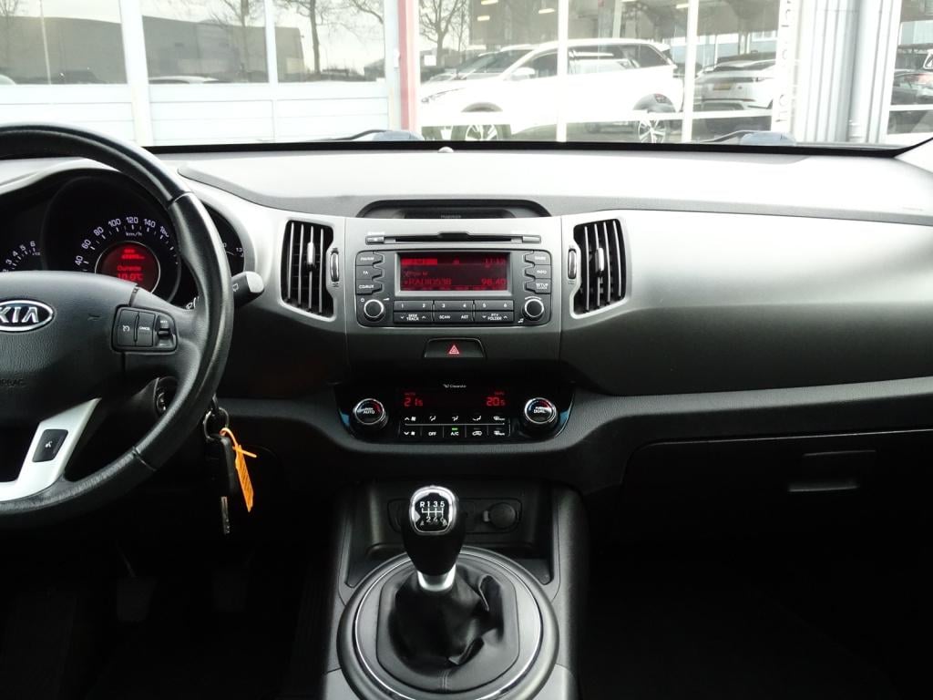 Kia Sportage 1.6 gdi x-ecutive plus pack | pano | bluetooth