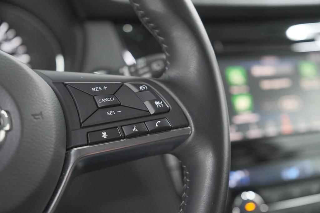 Nissan Qashqai 1.3 dig-t tekna | trekhaak | panoramadak | adaptieve cruise 