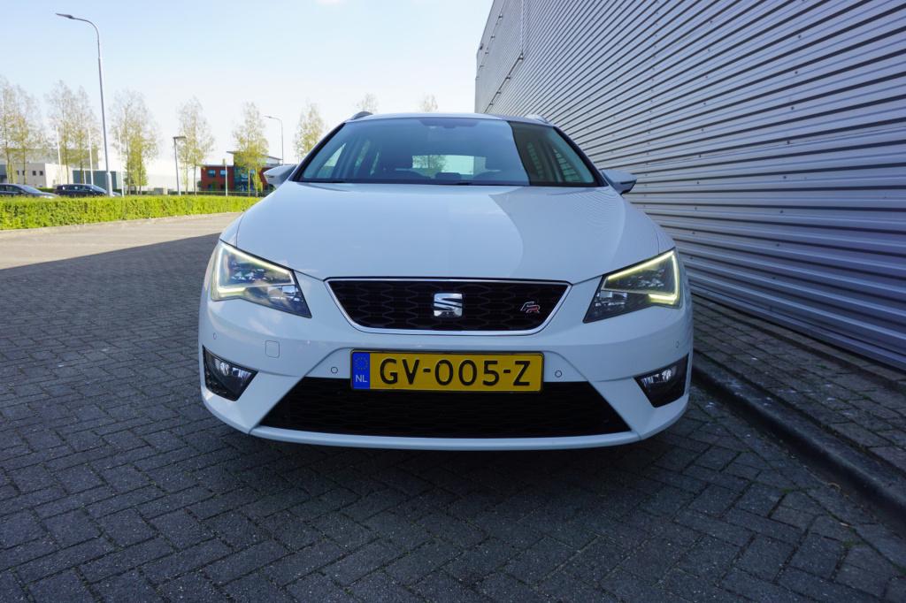 Seat Leon st 1.4 ecotsi fr connect climate / navi / cruise / camera / parke