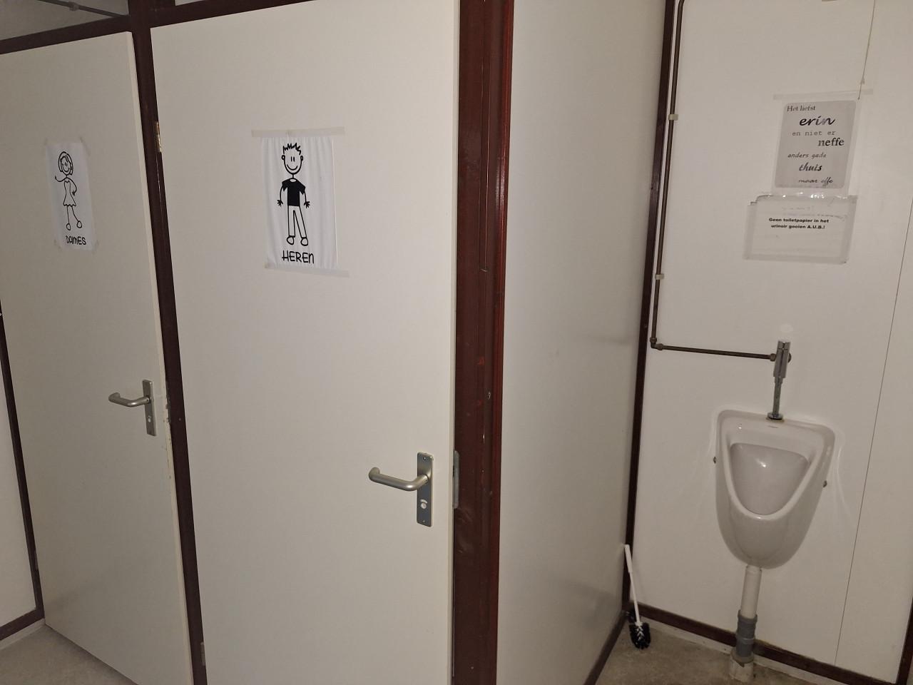 Sanitairunit, wc unit, toiletgebouw, keet, wcunit.