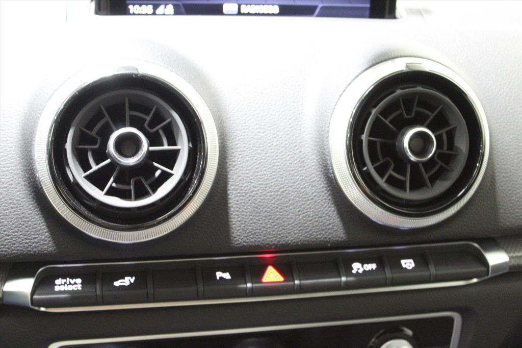 Audi A3 40 e-trontfsi 204 pk s tronic design