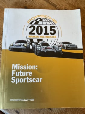 Porsche boek “ Mission Future Sportscar “