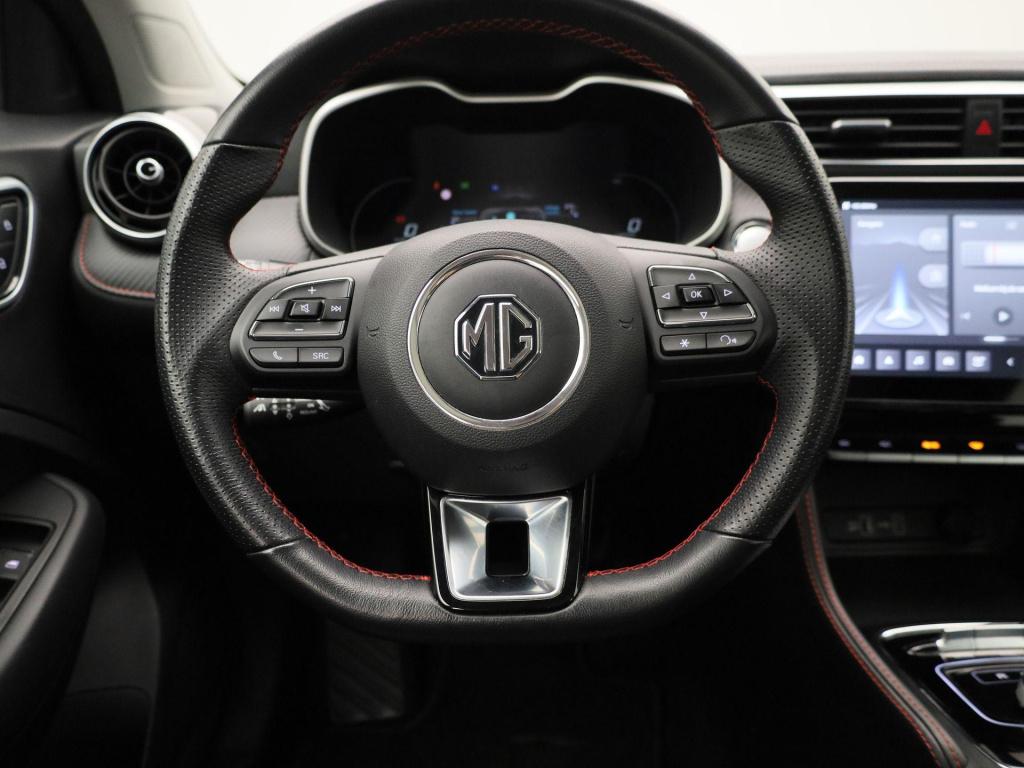 MG Zs Ev long range luxury 70 kwh | leder | panoramadak | led koplampen | 3