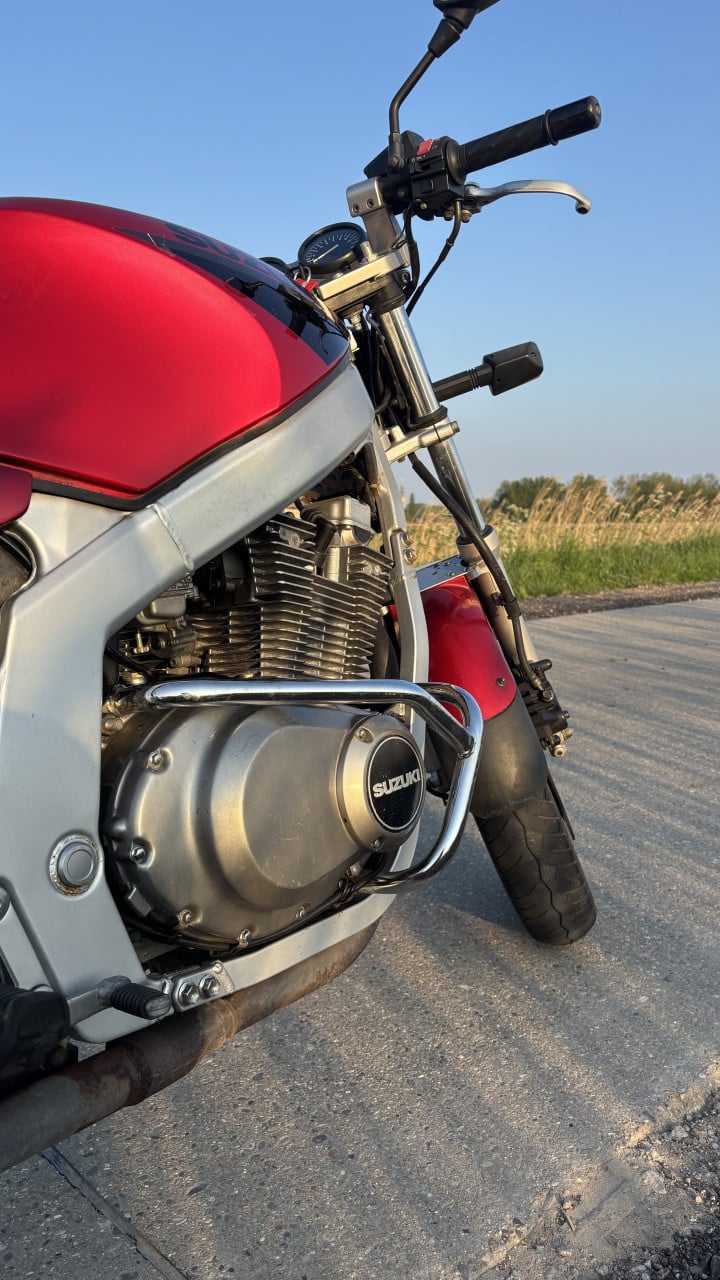 Suzuki GS500E