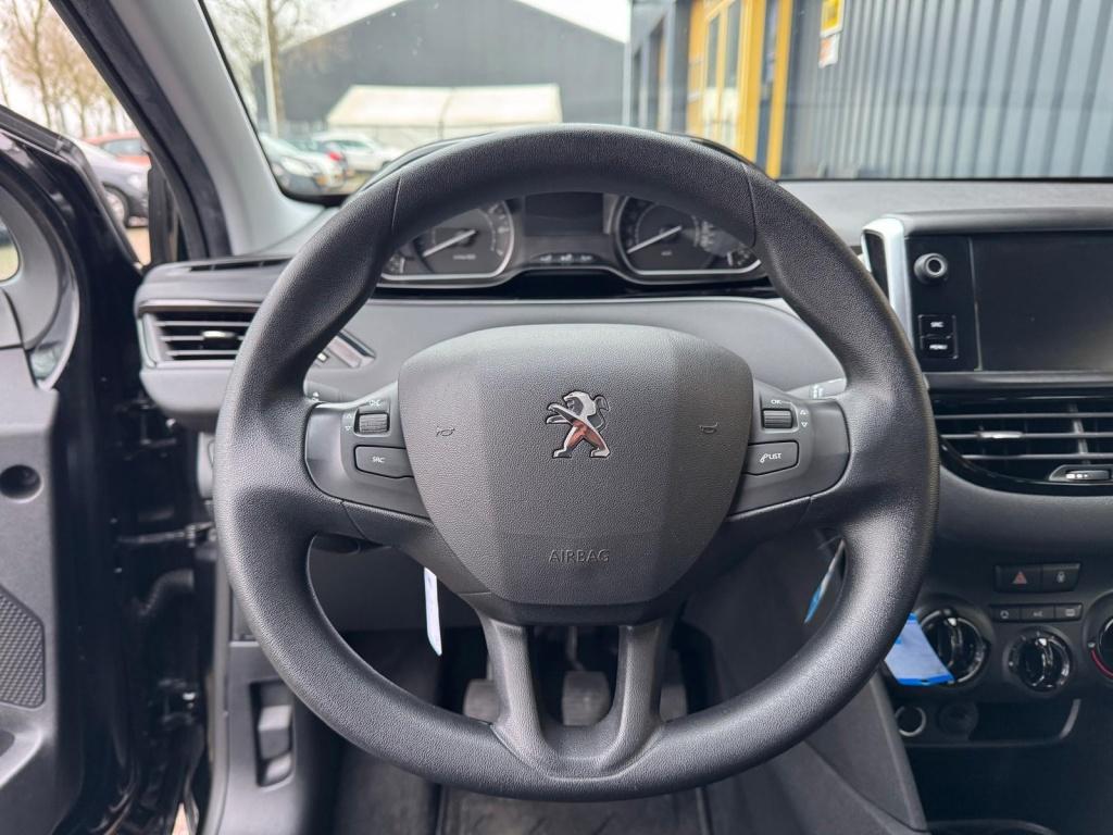 Peugeot 208 1.2 puretech active