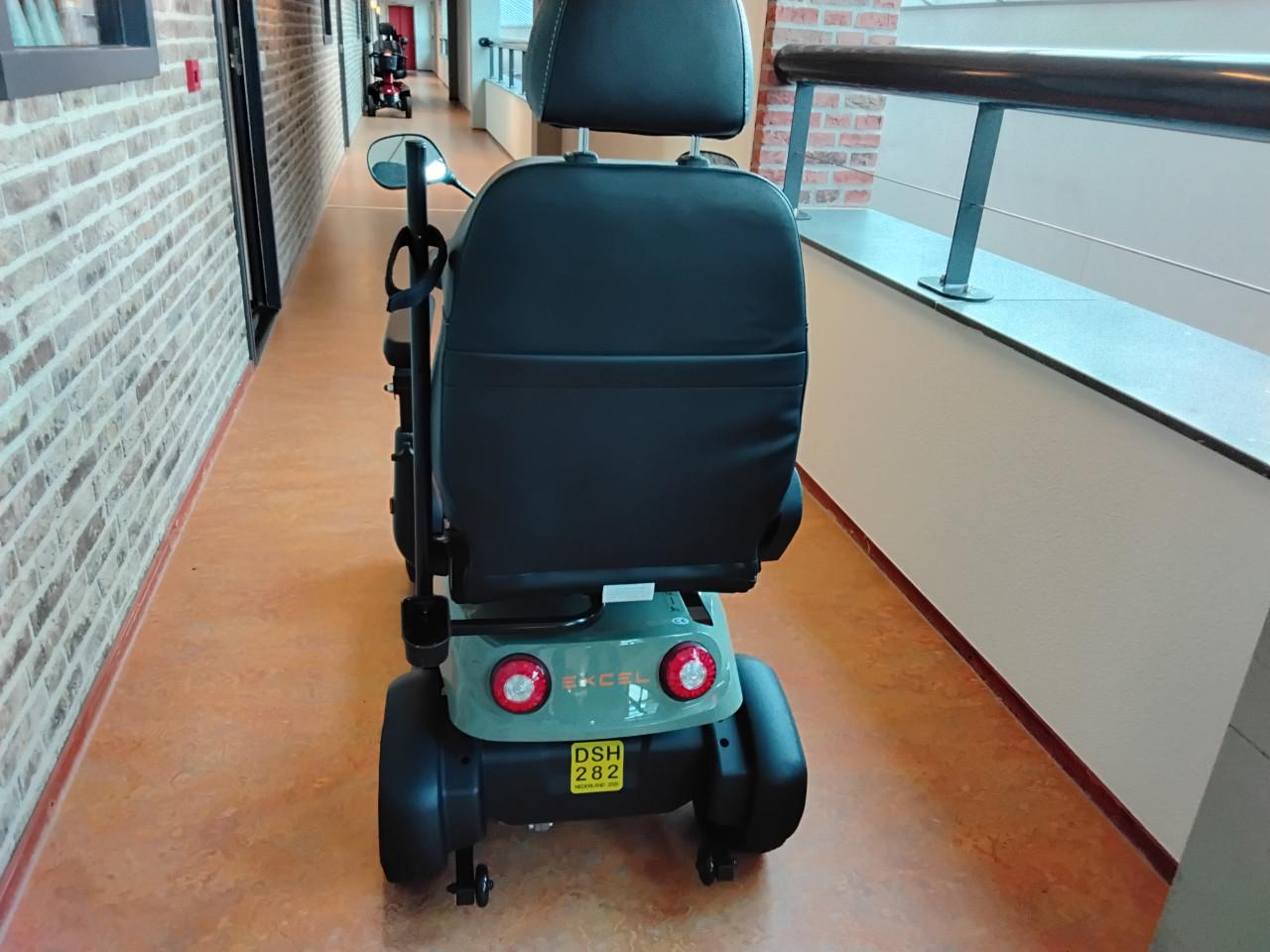 Excel Galaxy scootmobiel kleine maat.