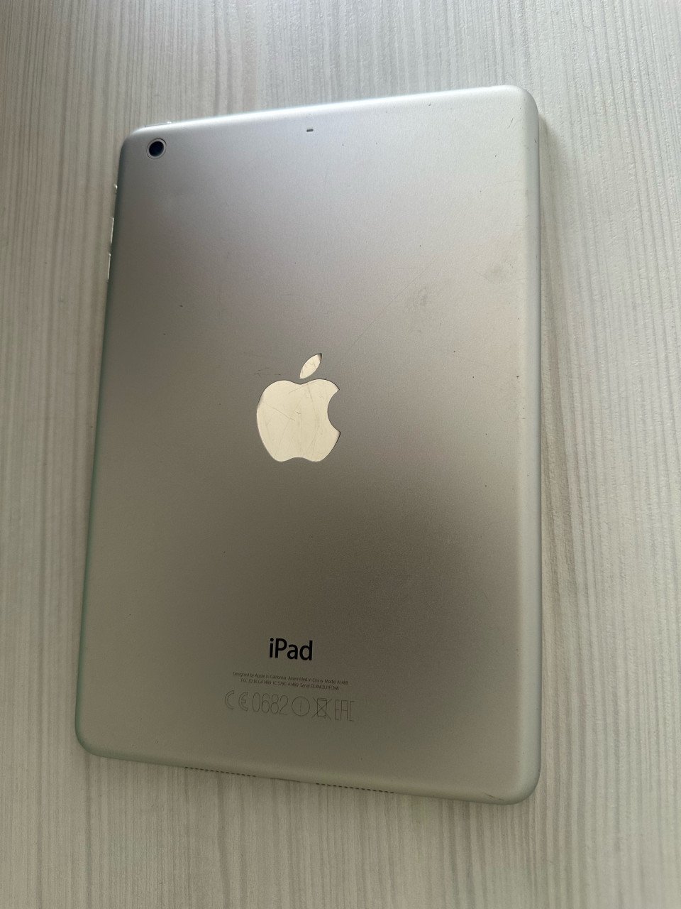 Apple iPad Mini 2.  32GB