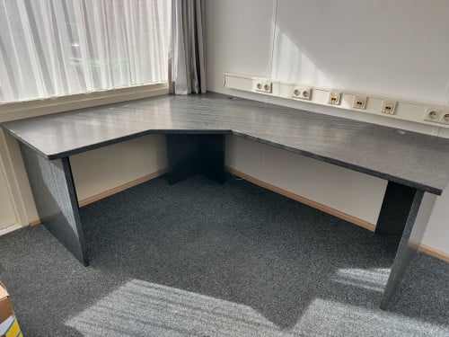 Bureau natuursteen