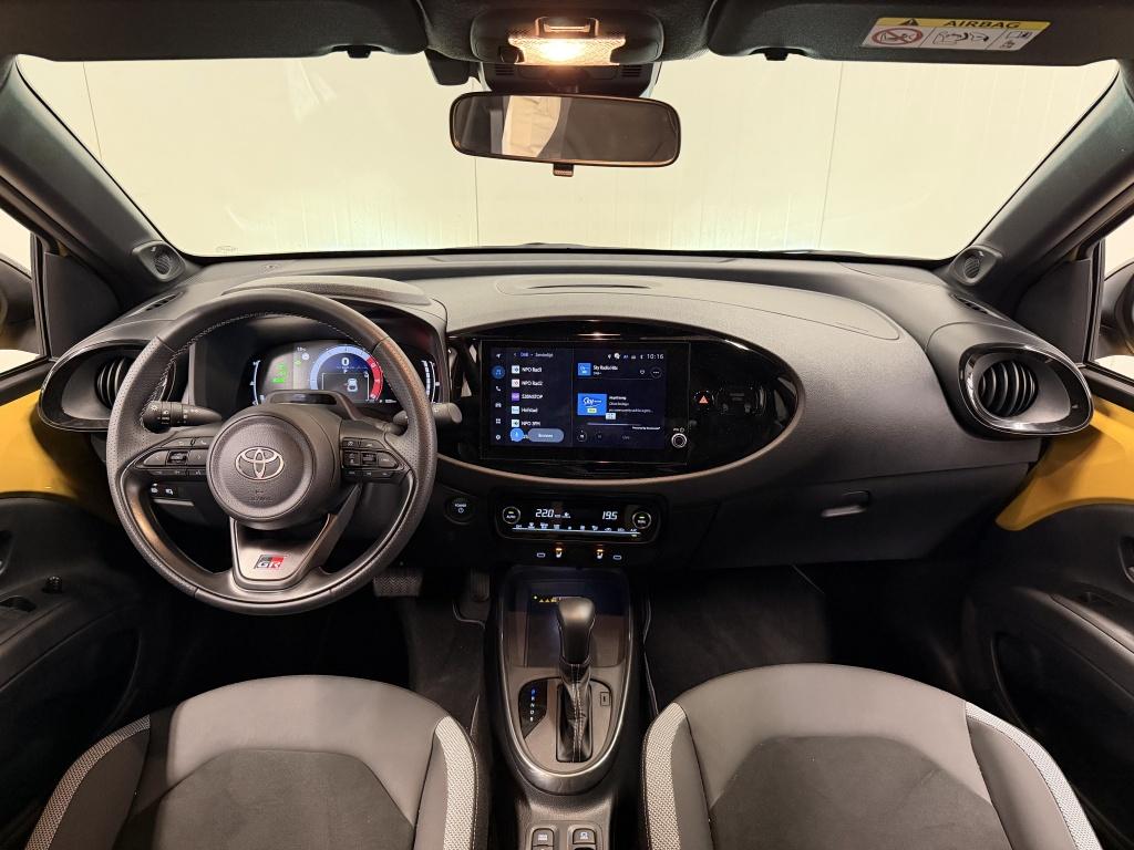 Toyota Aygo x hybrid 115 gr sport