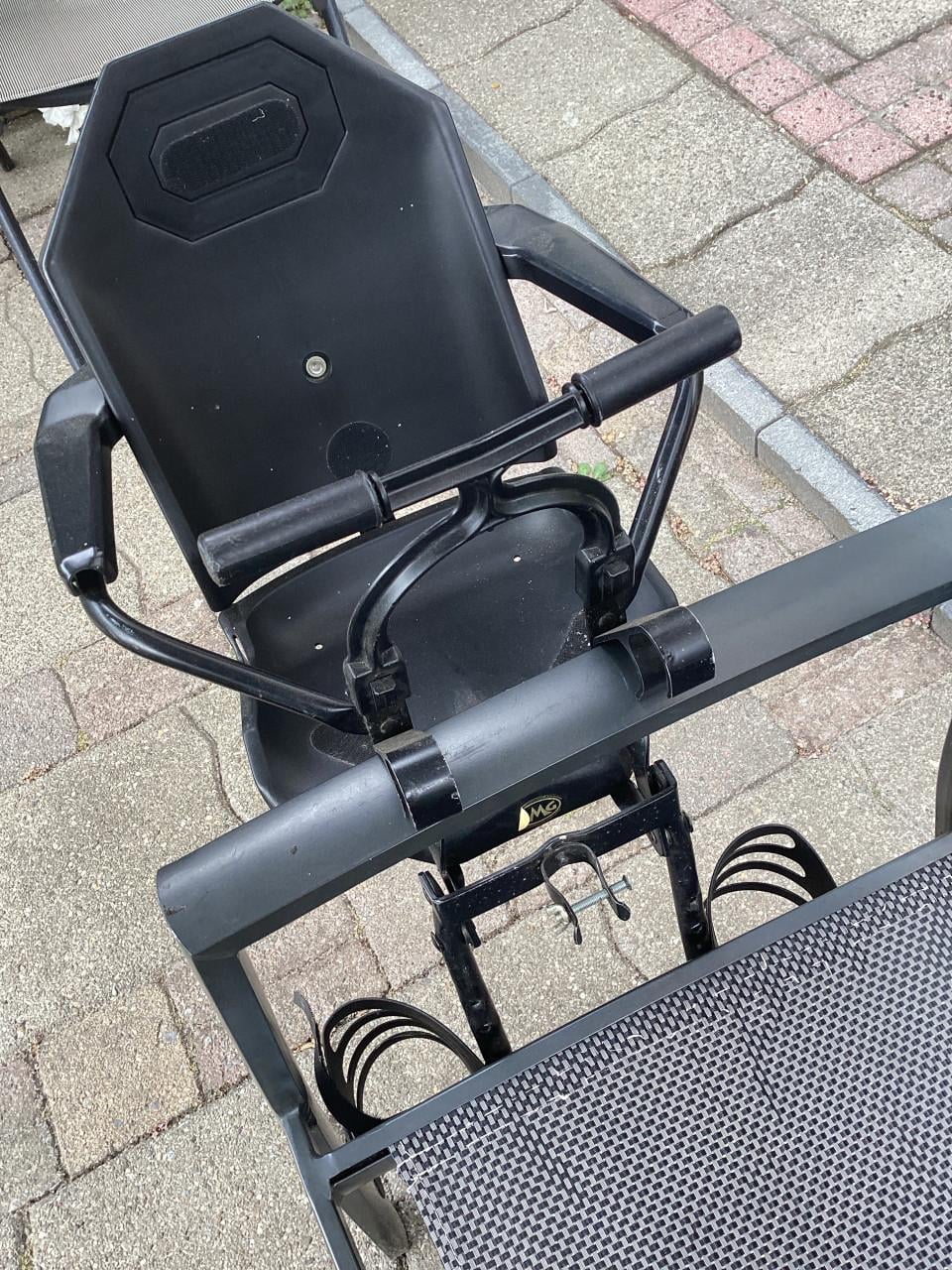 Fietszitje aan het stuur