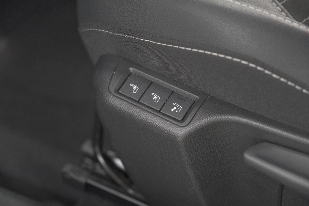 Opel Mokka turbo 130 eat8 ultimate | camera | dodehoekdetectie | massage | 