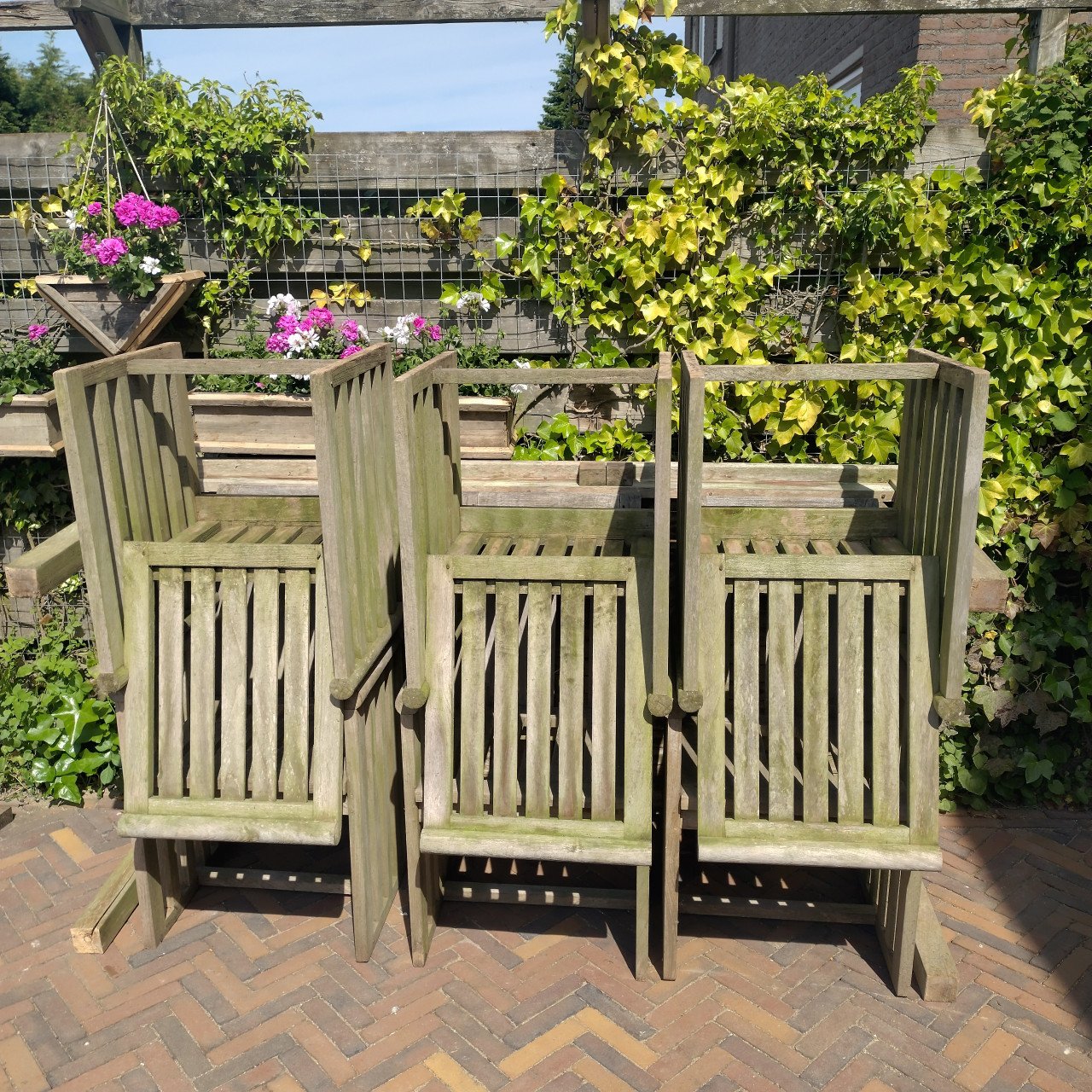 Houten tuinset 6 stoelen en tafel 1x2 meter