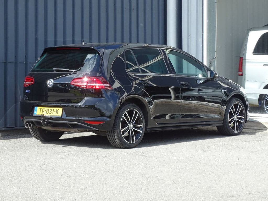 Volkswagen Golf 1.4 tsi gte
