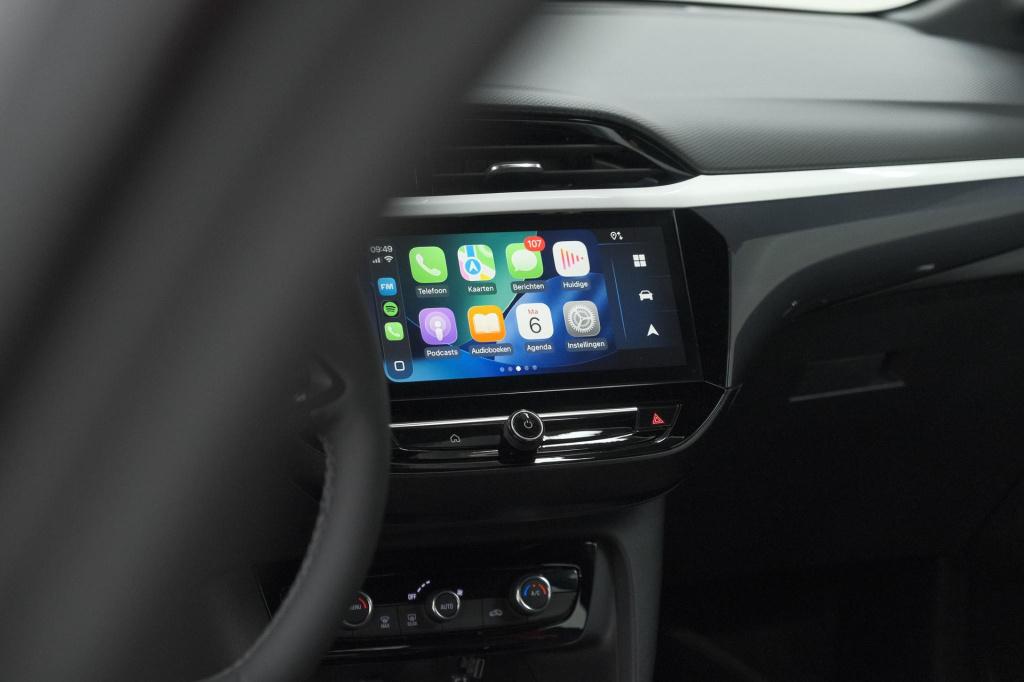 Opel Corsa-e electric yes 50 kwh | 11 kw lader | soh 99,3% | apple carplay 