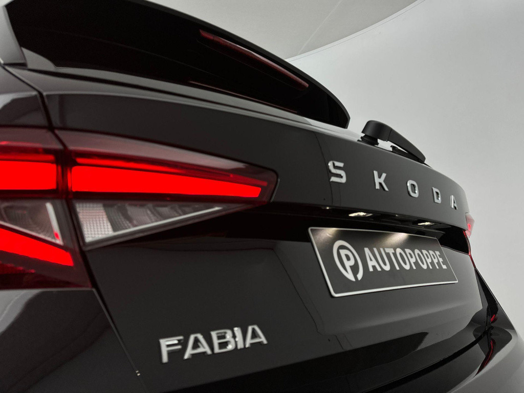 Skoda Fabia selection 1.0 tsi 70 kw / 95 pk hatchback 5 versn.